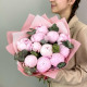 11 ароматных розовых пионов Сара Бернар с эвкалиптом. Букет 394 Kimbirly Flowers