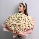 Большой букет из 101 кремовой кустовой розы Рослин. Букет 270 Kimbirly Flowers