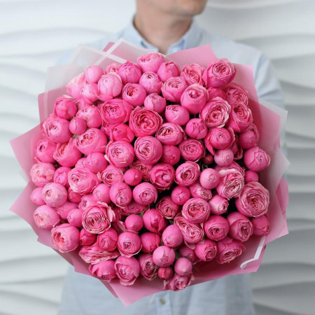 35 пионовидных кустовых роз Сильва Пинк. Букет 315 Kimbirly Flowers