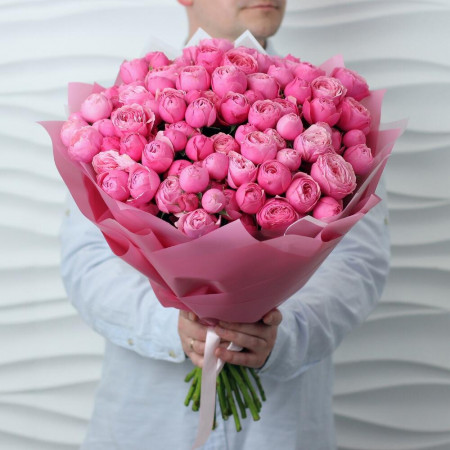 35 пионовидных кустовых роз Сильва Пинк. Букет 315 Kimbirly Flowers